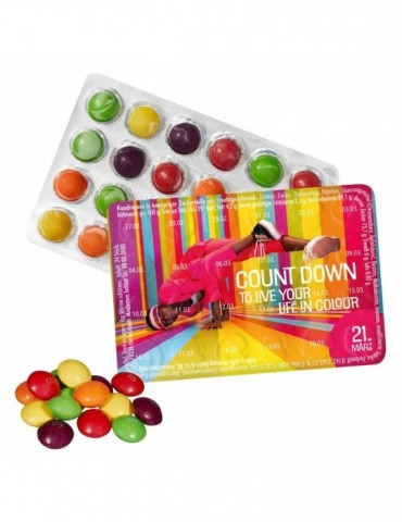 Kleinster Event-Kalender der Welt mit SKITTLES® Original Fruity Candy
